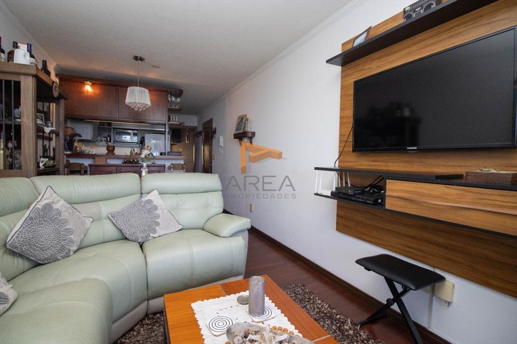 Apartamento frente a rambla Malvin 1 dormitorio con garaje