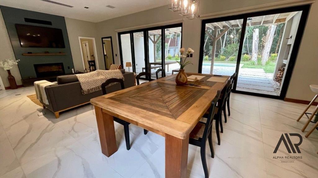 Casa en venta de 4 dormitorios en Solanas Design Village