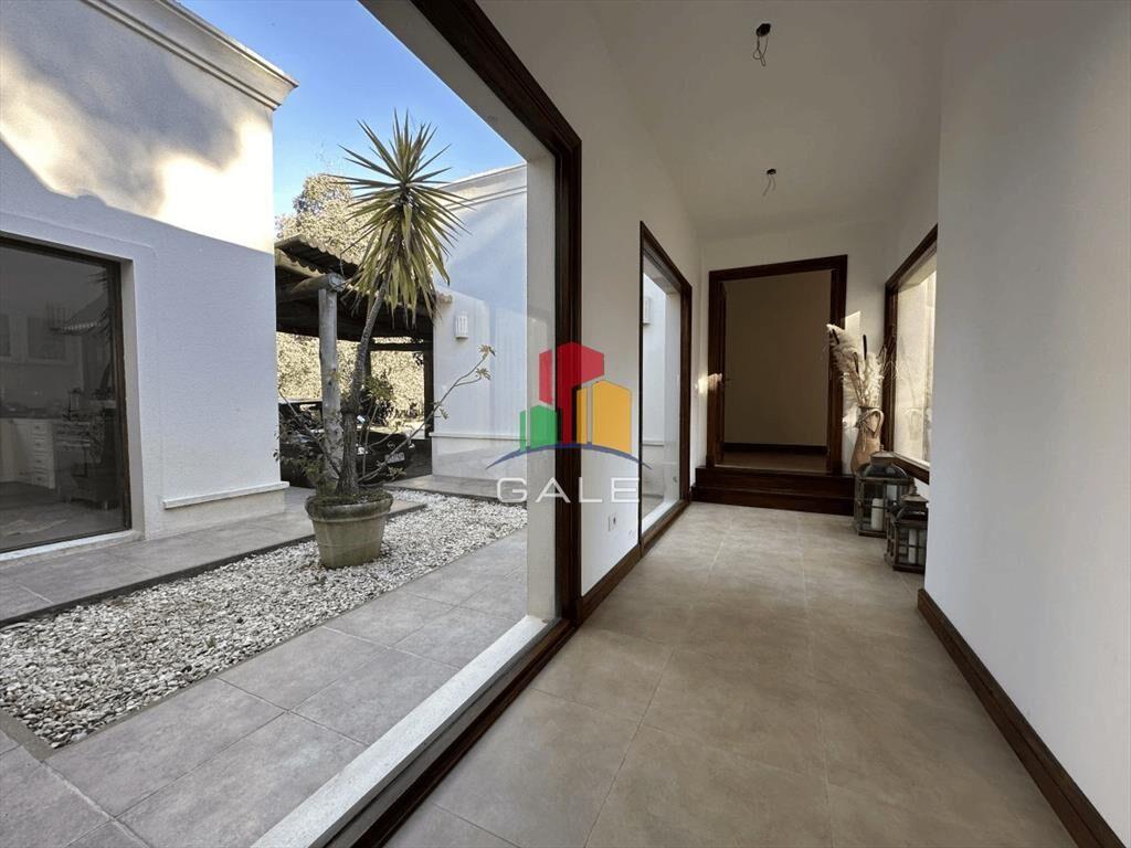 Venta casa en barrio semi cerrado Las Silvias,