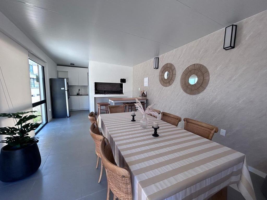 VENTA APARTAMENTO 2 DORMITORIOS PUNTA DEL ESTE
