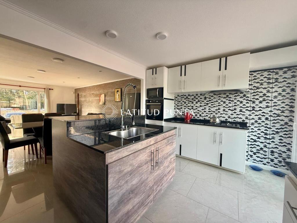 Casa moderna en venta