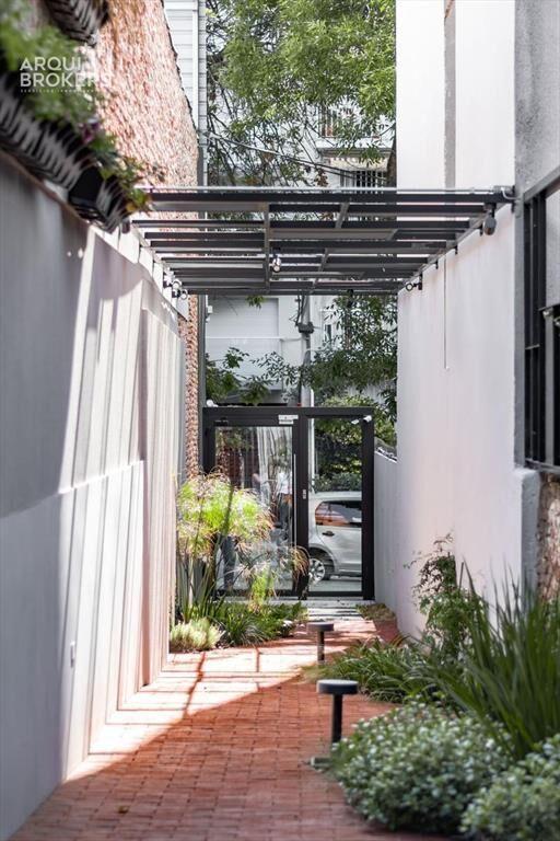Apartamento monoambiente en alquiler en Pocitos con garaje