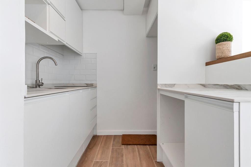 ESTRENE Apartamento en venta de 1 dormitorio con balcón ...