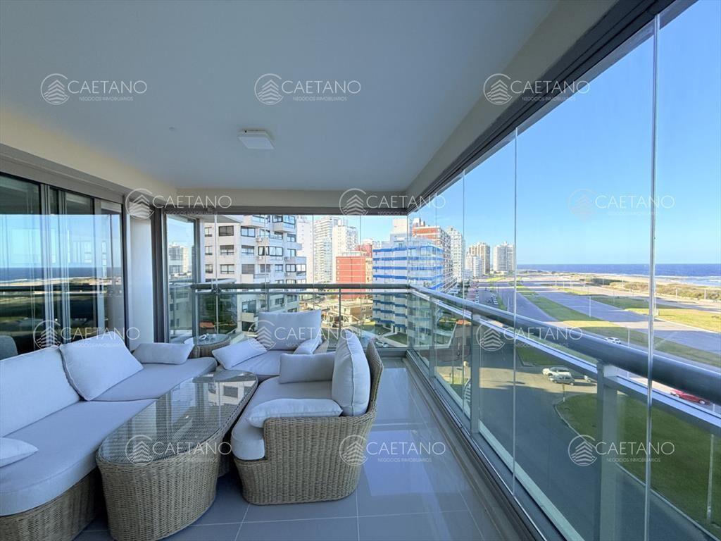 Venta apartamento 3 dormitorios mas dependencia - Playa Bra