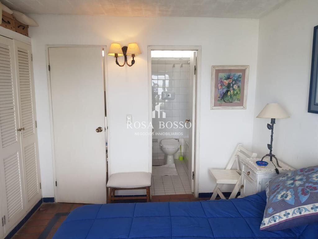 Apartamento en Alquiler de 2 dormitorios, La Barra, Uruguay