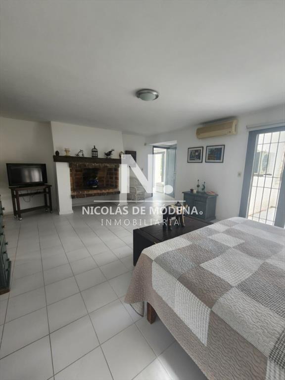 Casa de Cinco Dormitorios en Suite - Punta del