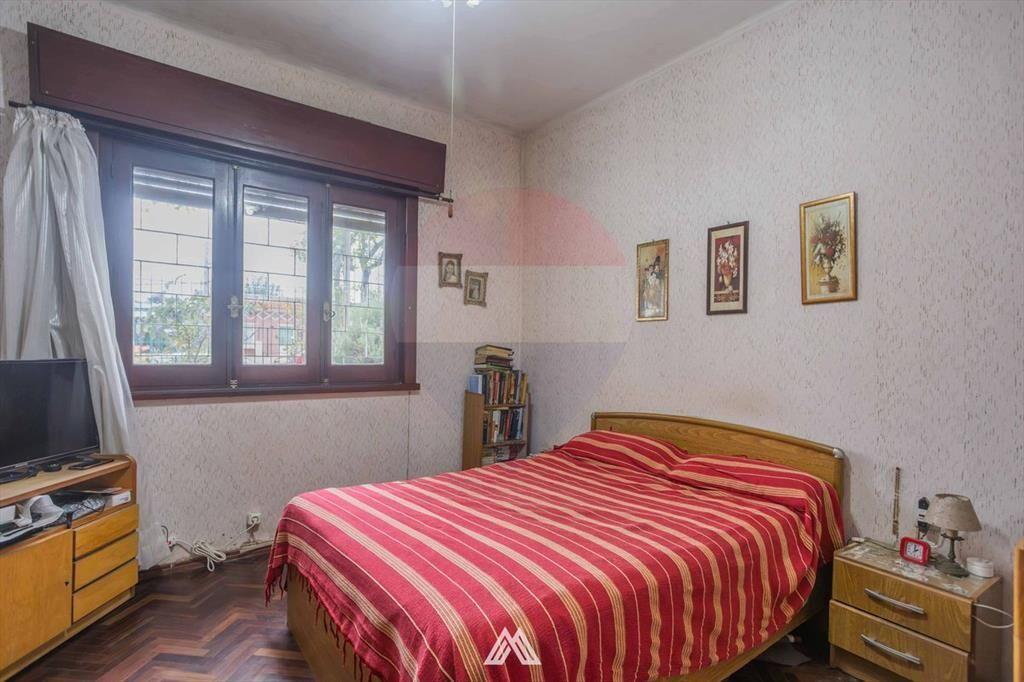 SE VENDE CASA 3 DORM. MAS MONOAMB, MAS APARTAMENTO