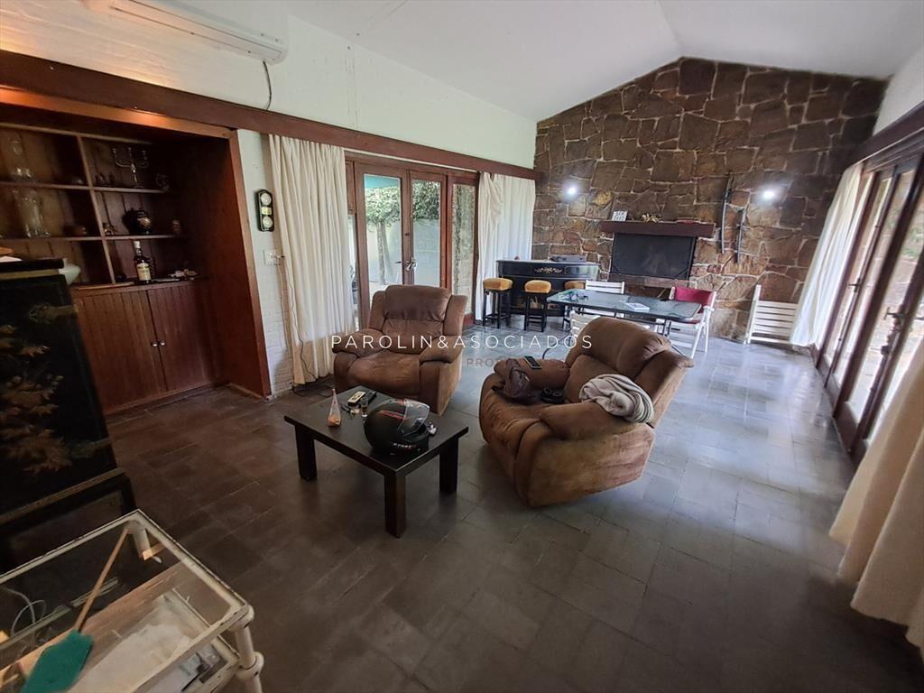 PUNTA DEL ESTE MANSA CASA DE 2 DORMITORIOS Y EN