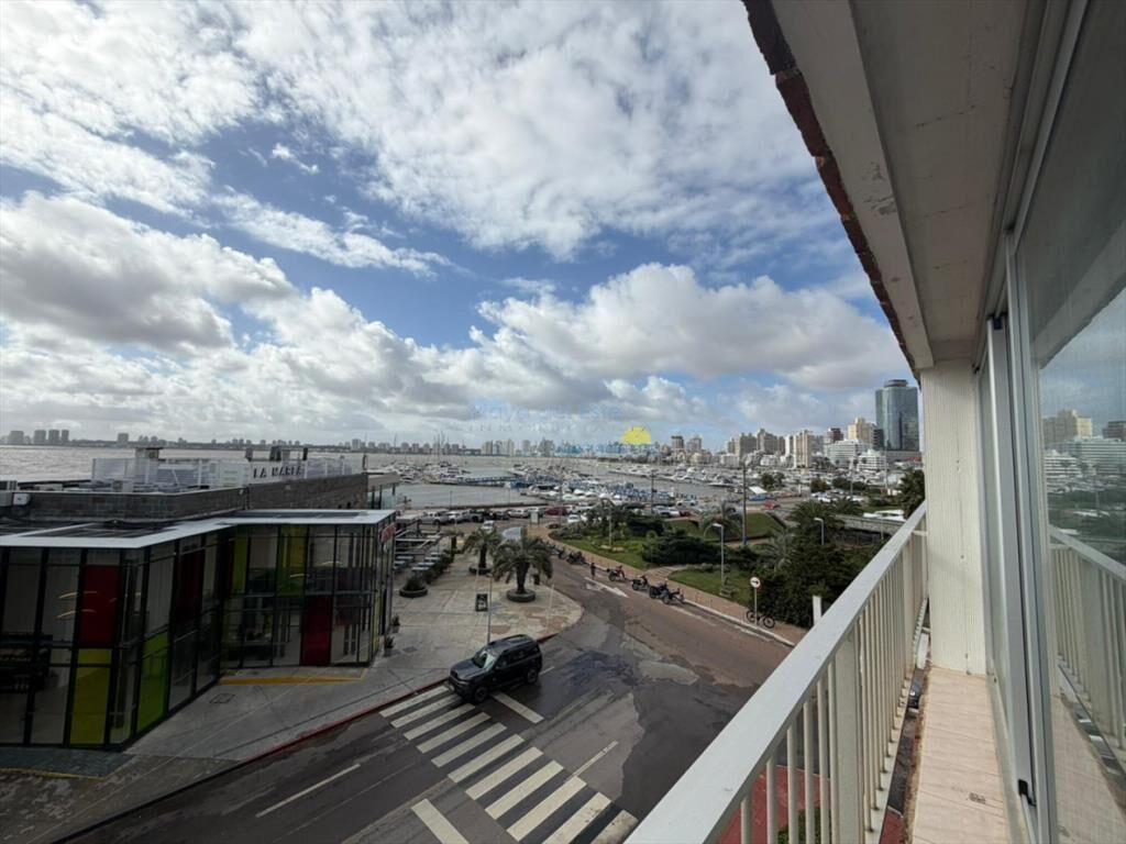 Apartamento de 2 dormitorios en venta en el , del