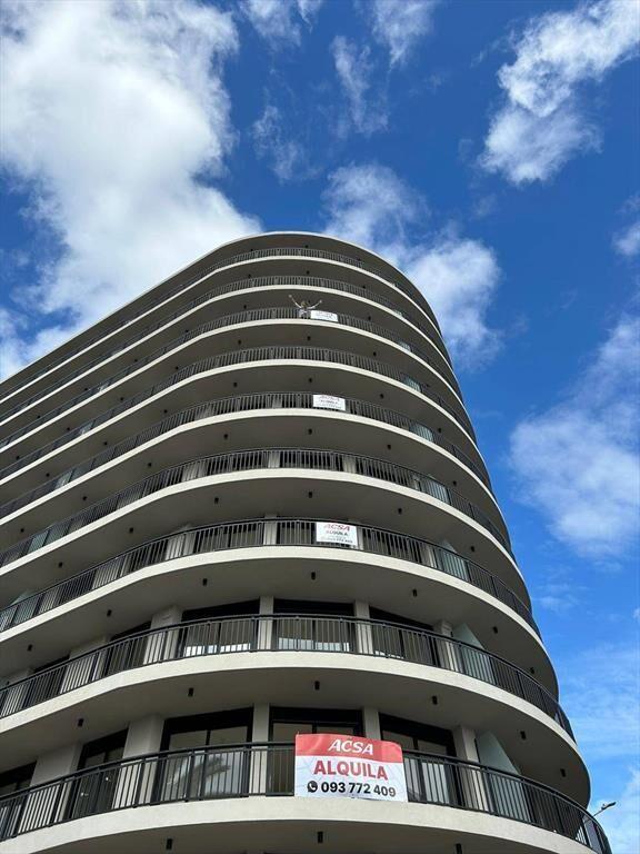 Alquiler de Apartamento en Avenida Millán con 1 dormitorio e