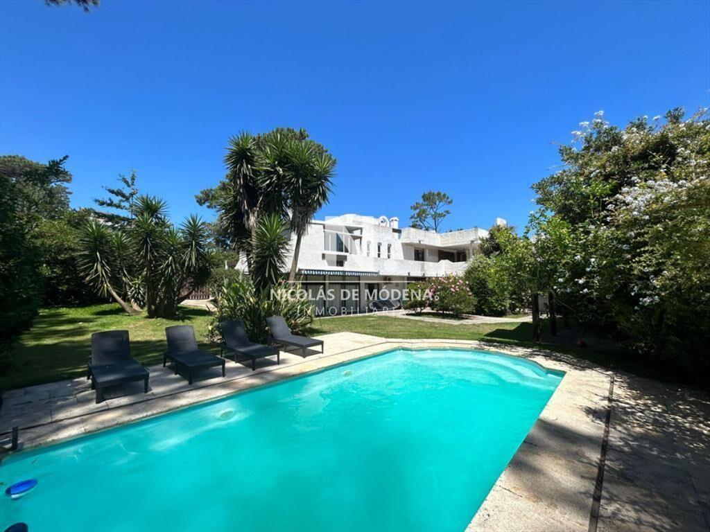 Casa en Alquiler en Playa Mansa , Punta del este , Maldonad