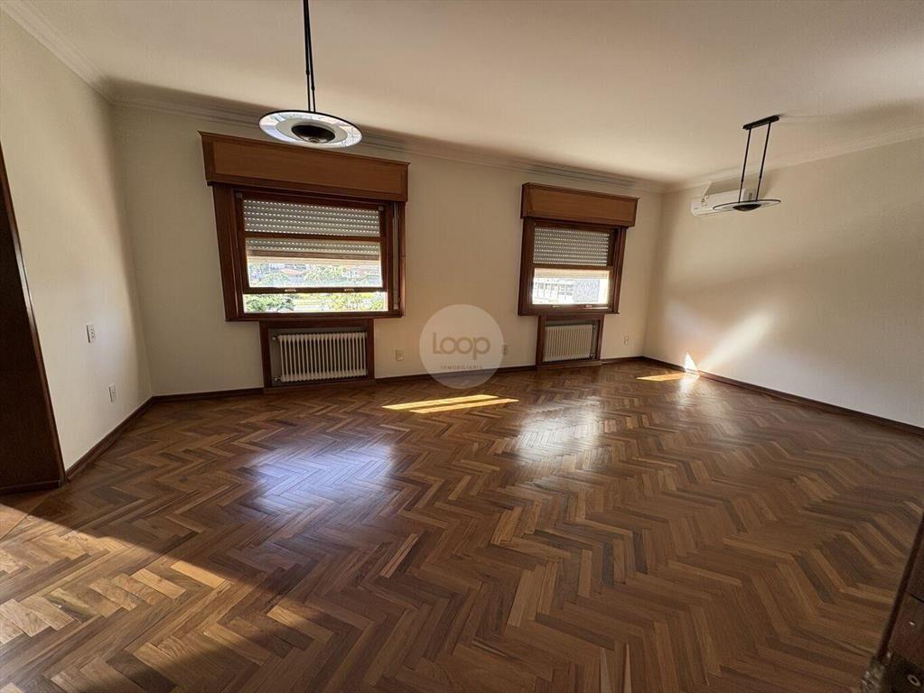 Exclusiva propiedad en Alquiler, 5 dormitorios y 3 baños +