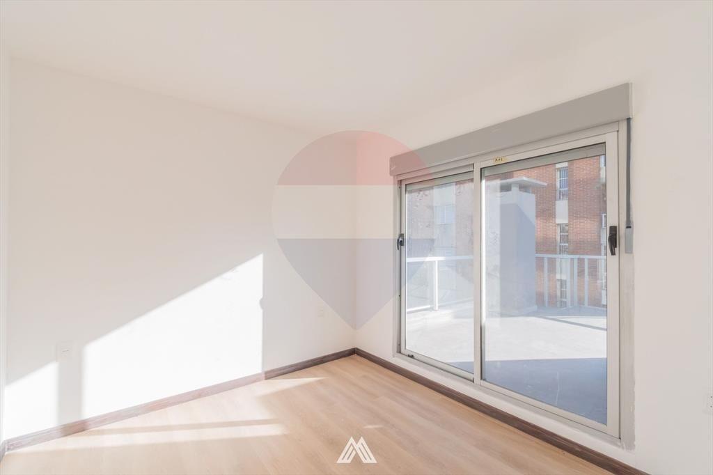 VENTA CORDON PENTHOUSE 1 DORMITORIO PARRILLER0