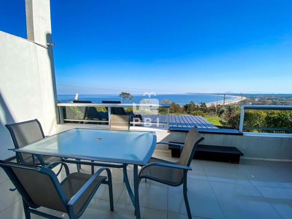 Apartamento en Punta Ballena 3 dormitorios - II -