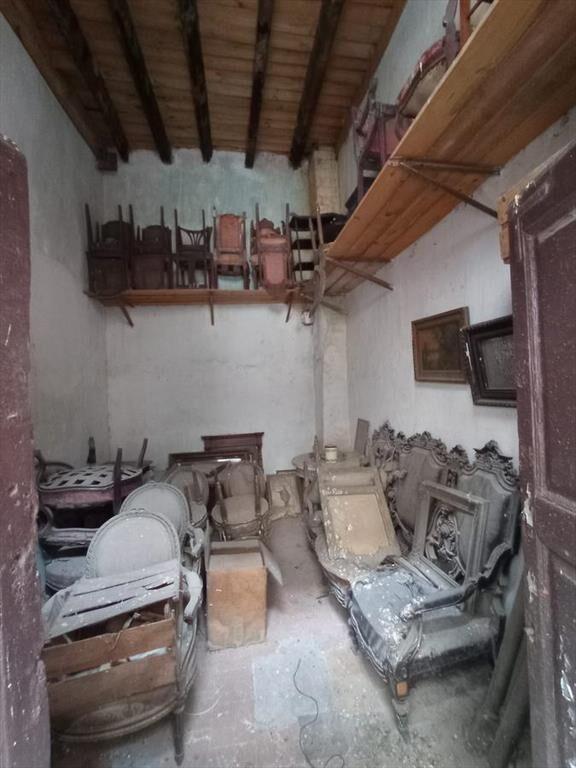 Local -Ideal Inversor,  a reciclar con potencial en Bartolo