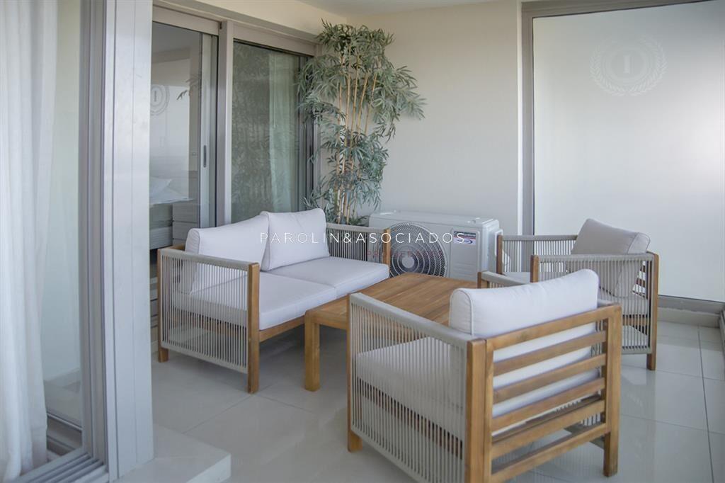 Apartamento en venta de 3 dormitorios en Torre