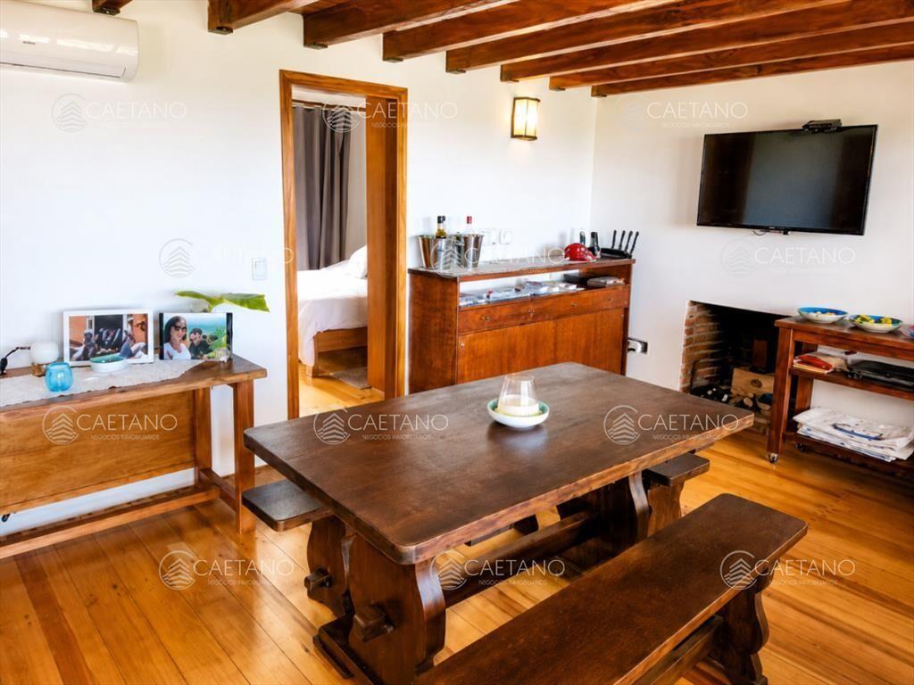 Daprtamento de 3 dormitorios en suite frente al