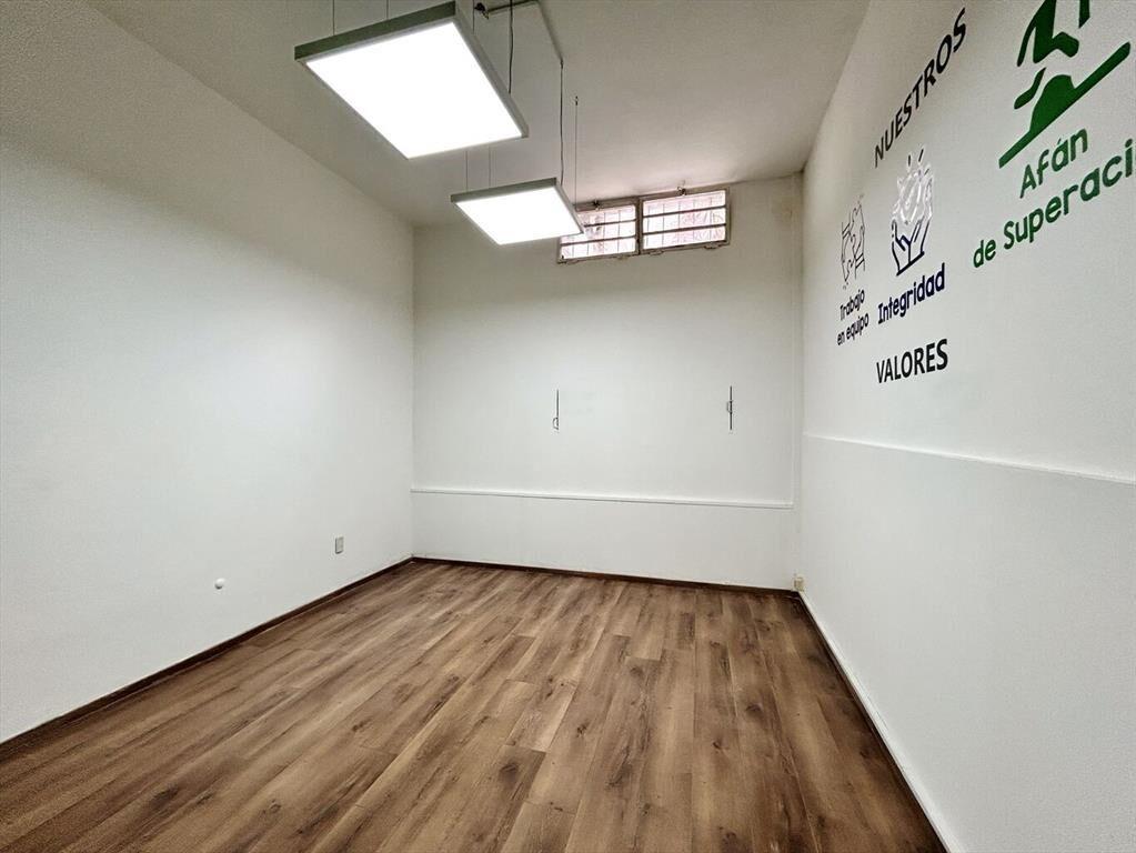 Alquiler local comercial y oficinas – Padrón único – Bv. Ar