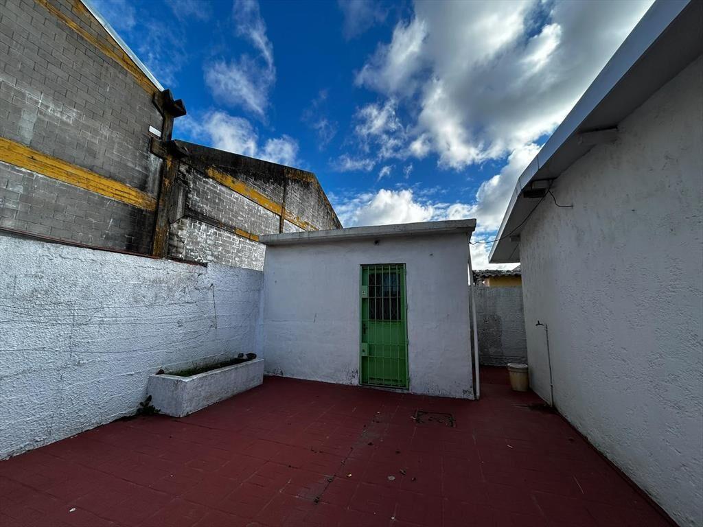 Casa en alquiler en Maroñas Parque Guarani