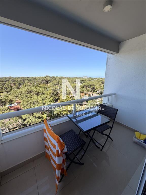 Vende departamento de 2 dormitorios en Punta del