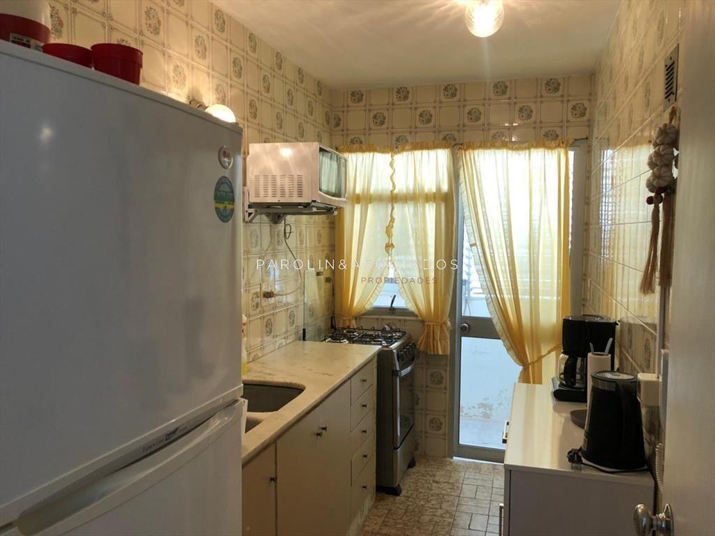 Apartamento en venta a pasos de Brava, Punta del Este.