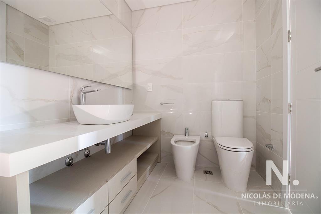 Departamento de 3 dormitorios en suite en Manantiales
