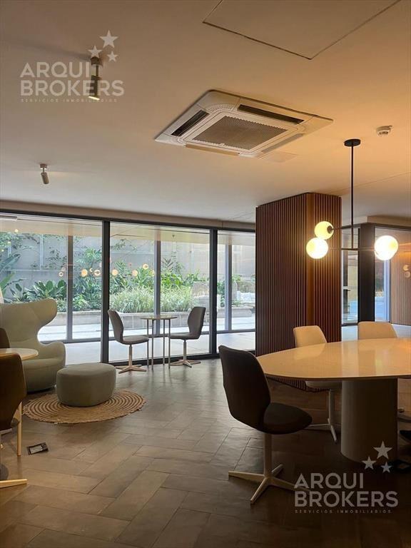Apartamento de 1 dormitorio en venta con renta en Centro.