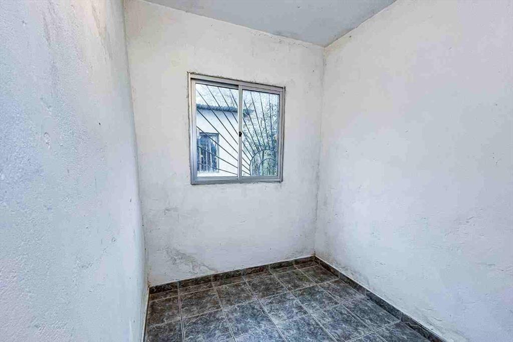 VENTA 2 CASAS + DEPOSITO MISMO PADRON, EN MARINDIA