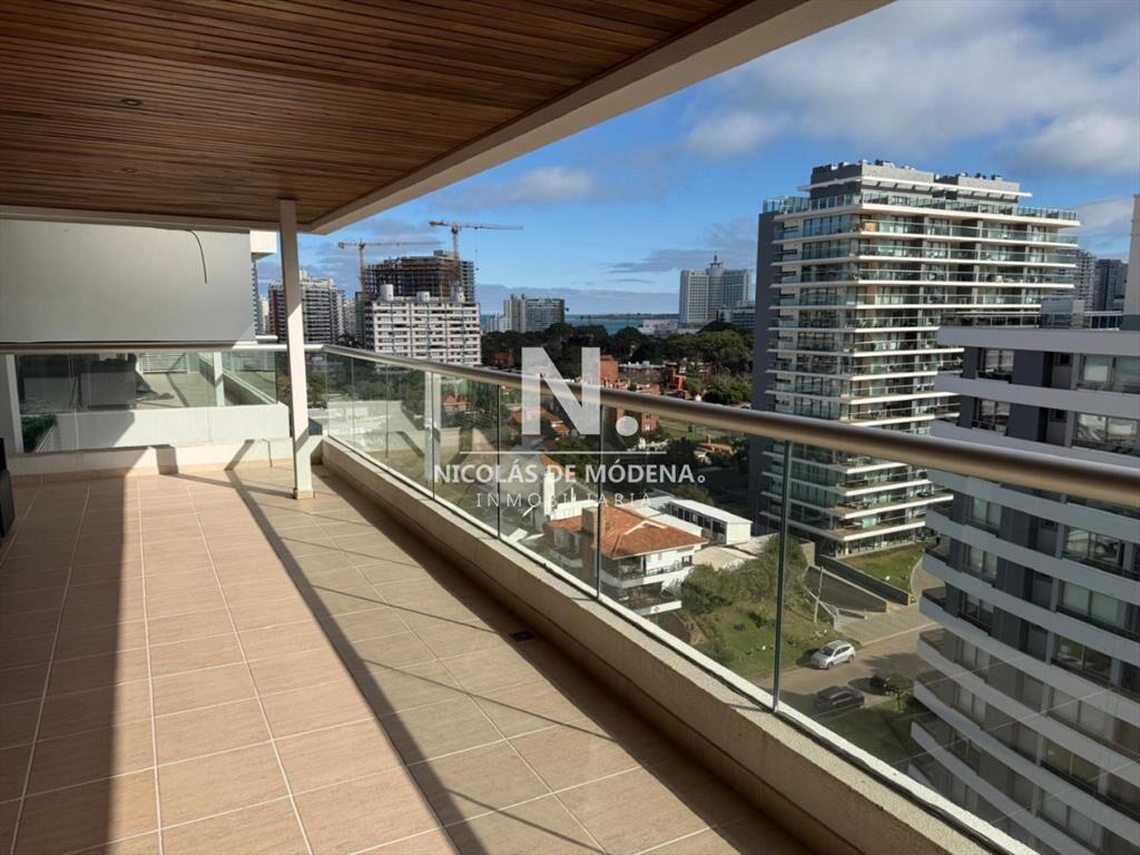 espectacular apartamento en venta en playa brava,