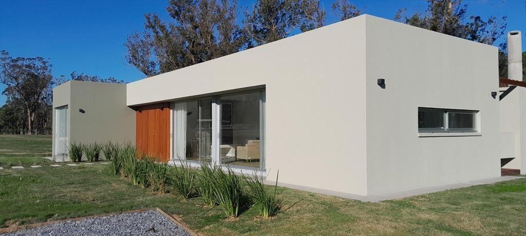 Casa venta 3 dormitorios en Punta Ballena