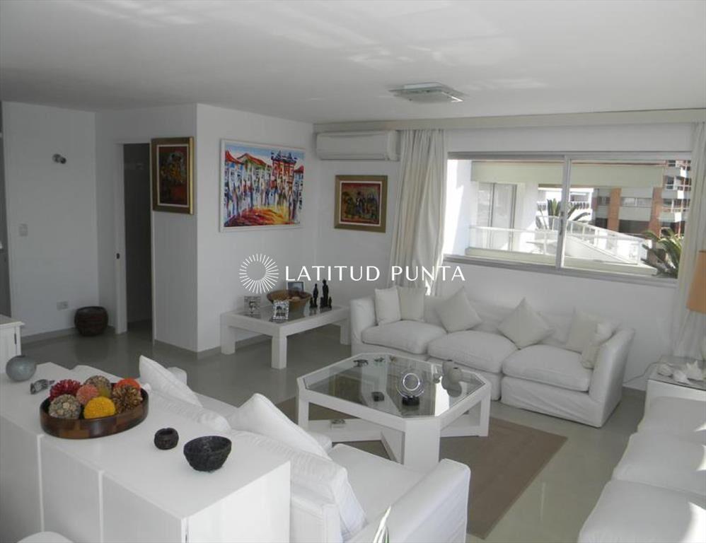 Apartamento frente al Puerto