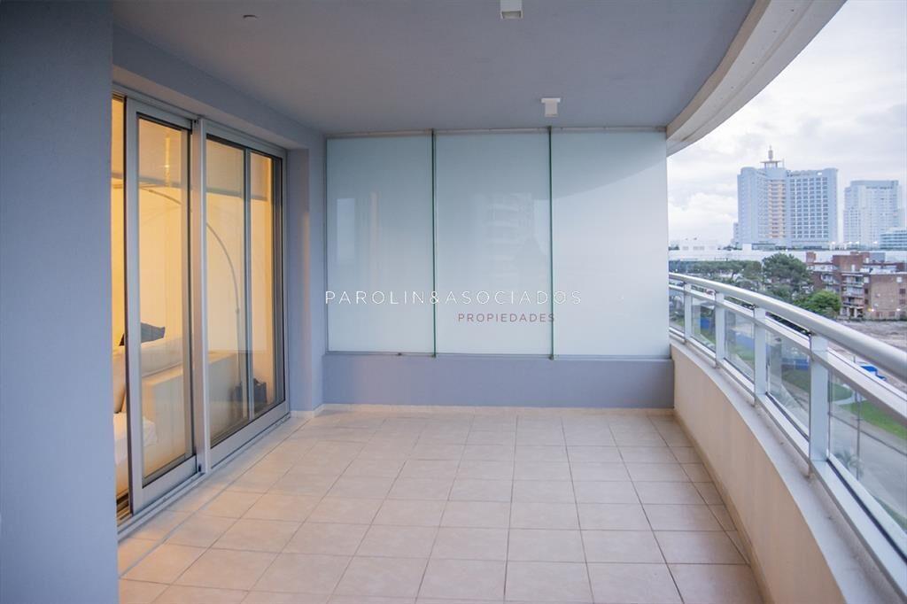 Apartamento en venta de 3 dormitorios en Forest