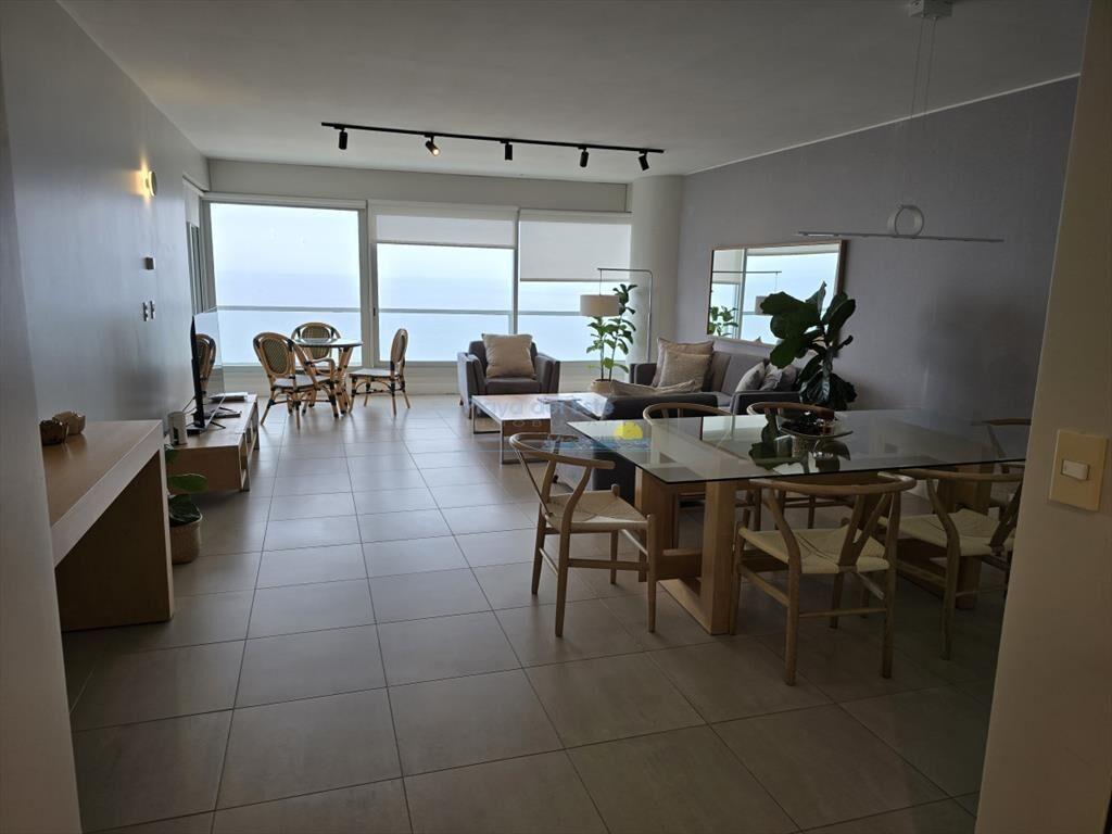Apartamento en venta de 2 dormitorios en Torre Le