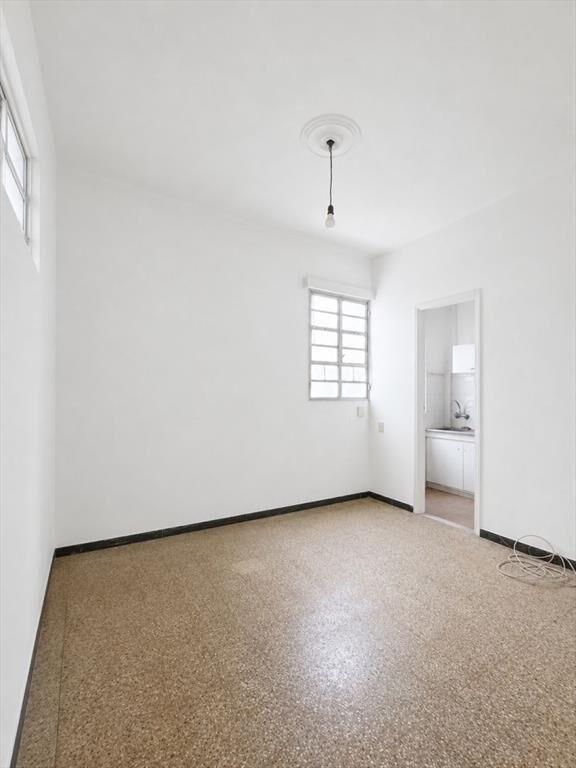 Venta apartamento de 2 dormitorios a metros de Nuevo Cent...