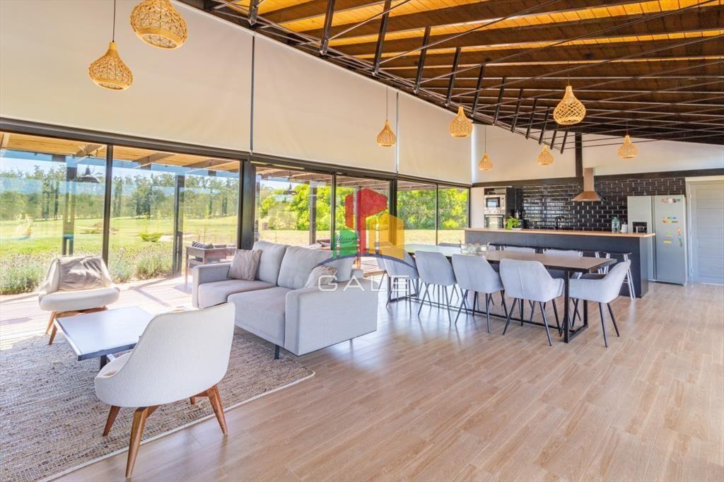 Moderna casa en barrio privado El Quijote en