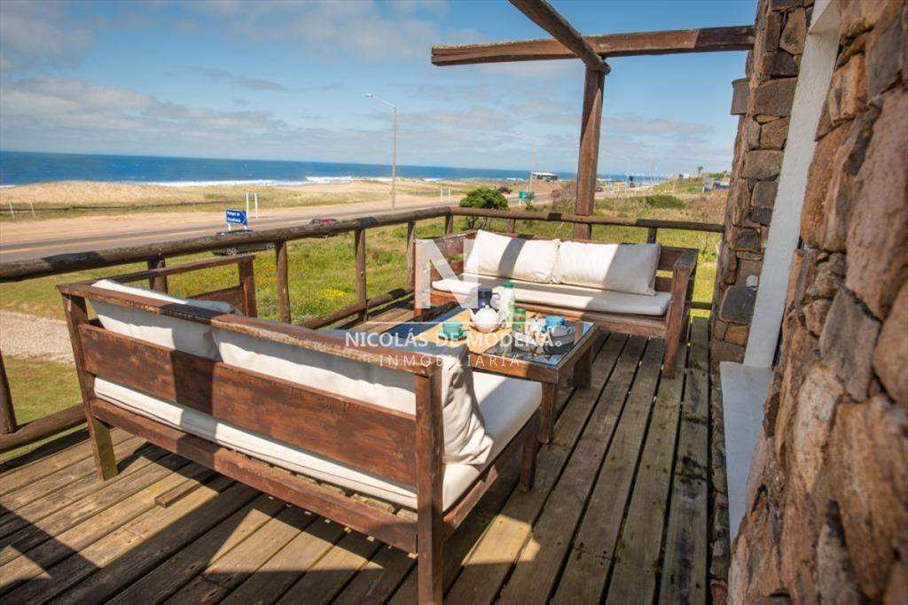 asa en venta con vista al mar de 4 dormitorios al