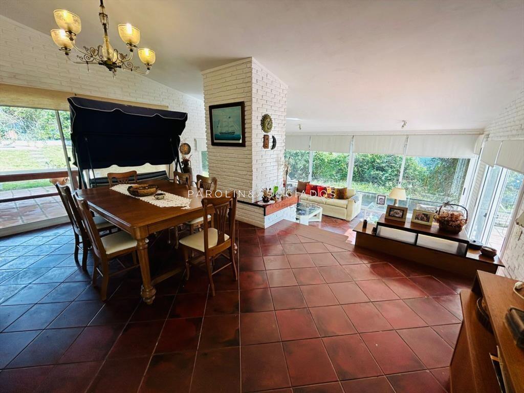 Casa en Venta de 3 Dormitorios en Jardines de Del