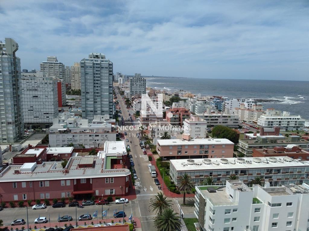 Apartamento en zona de Peninsula con hermosa a