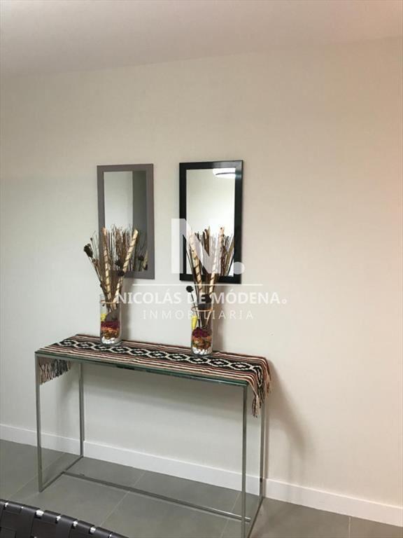 Departamento de 2 dormitorios en venta, en Punta