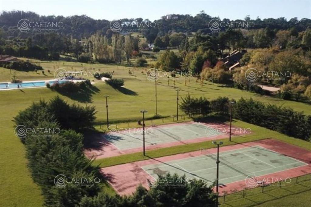 Venta casa en Club Azul, barrio privado, Punta