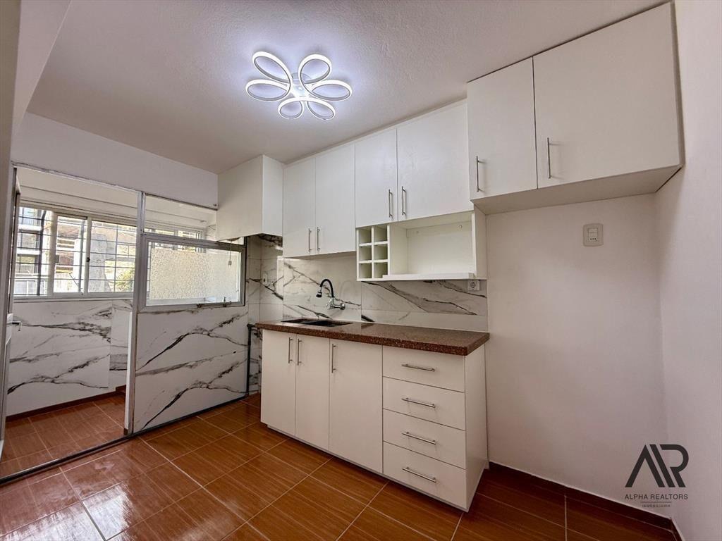 Apartamento en venta de 3 dormitorios c/ cochera en Parq...