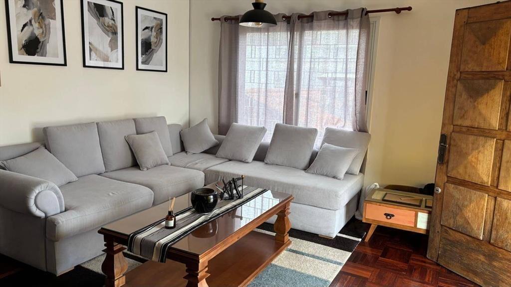 D'Angelo, Casa en venta Prado en primer piso, 2 dorm. y...