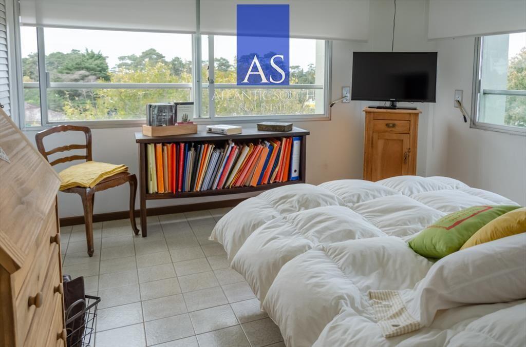 Apartamento de 2 dormitorios con servicios Punta