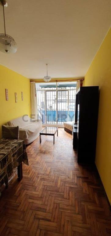 VENTA Apartamento CENTRO 2 dormitorios, frente con balcon...