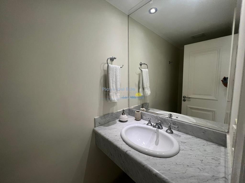 Apartamento en venta de 3 dormitorios en Torre ,