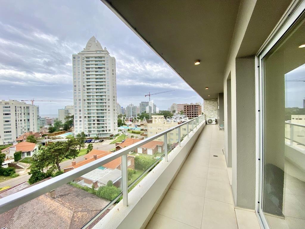 Apartamento Alquiler 3 dormitorios Brava Punta del Este