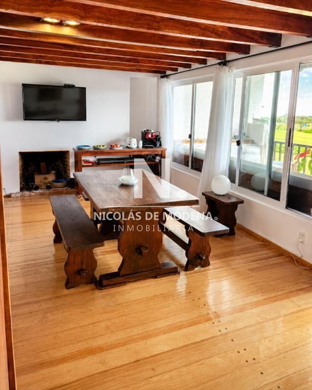 Apartamento de 3 dormitorios en suite frente al
