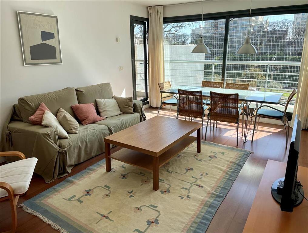 Venta Apartamento 2 dormitorios con Renta Punta Carretas