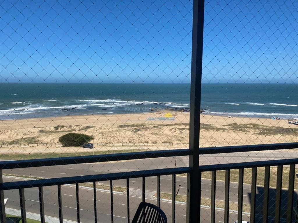 BRAVA FRENTE AL MAR RECICLADO VENTA AIDY GRILL