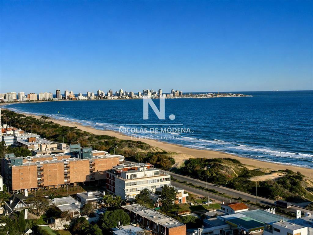 Apartamento en venta en Le Jardin, piso alto con